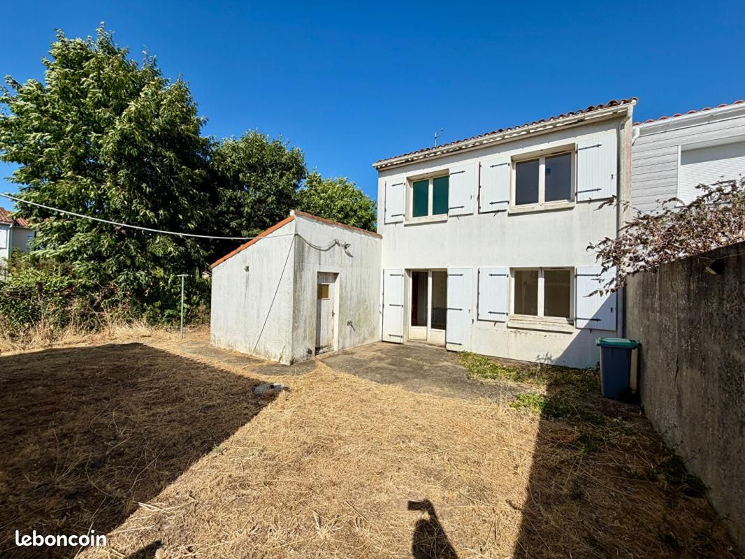 Maison 5 pièces 107 m² · à Challans · 107 m² · 150 000 €