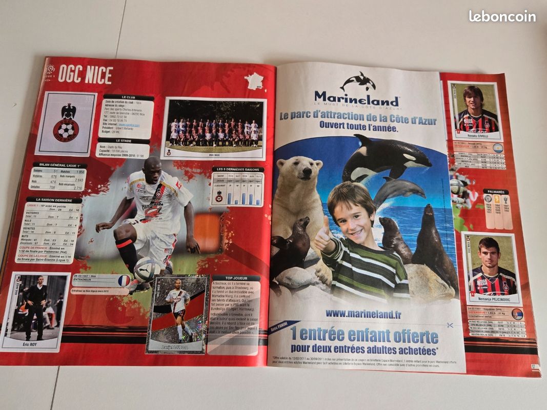 Album Panini Football 2011 Vide + 5 Pochettes – France