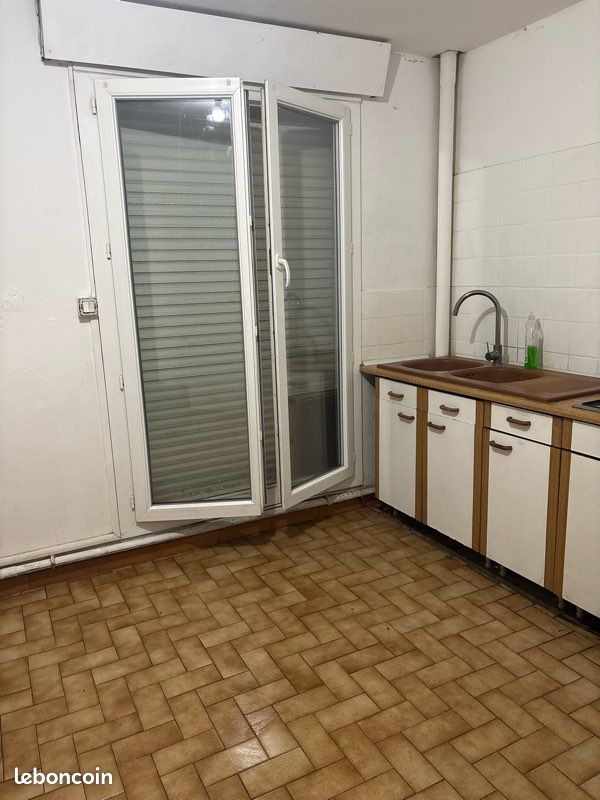 Appartement 4 pièces 70 m² · à Avignon · 70 m² · 750 €