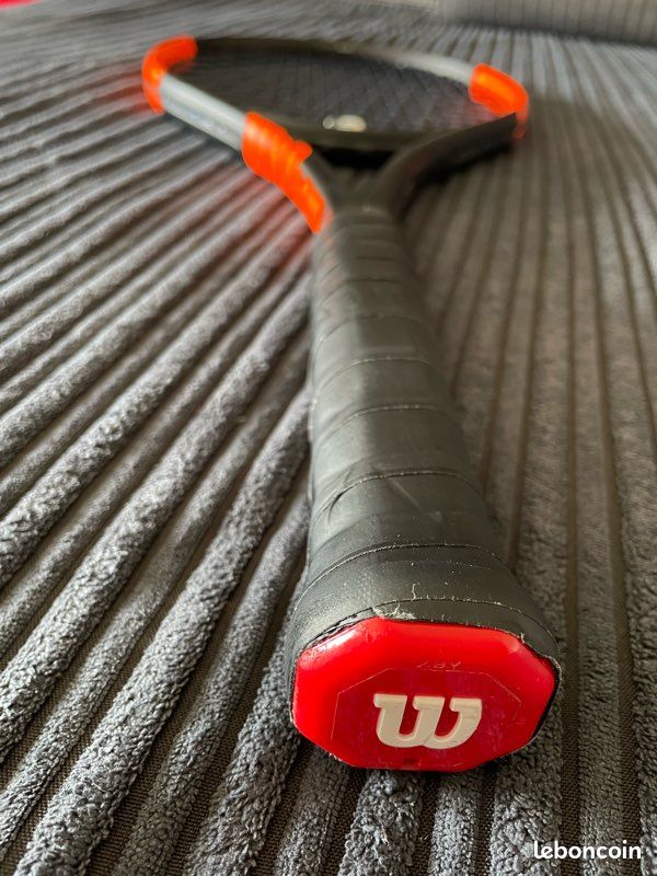 Raquette De Tennis Wilson Burn 100 ULS - Taille De Poignée 4 1/4 - Neuf Sous Blister