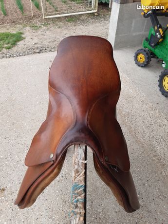 Selle D'attelage Australienne En Cuir Avec Corne, Taille 15 Pouces - Lot Complet