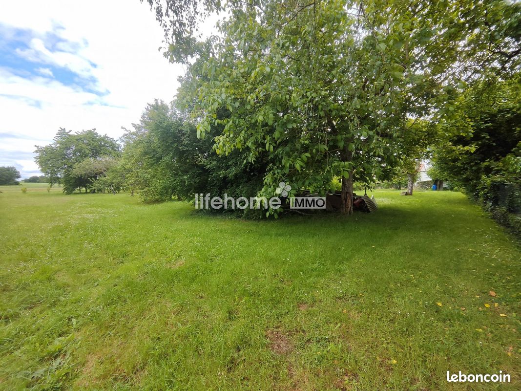 Terrain 3143 m² · à Ardentes · 3 143 m² · 158 000 €