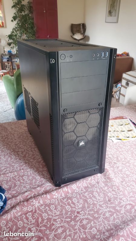 PC Polyvalent i7@4Ghz (xéon) 4c/8t 64GoDDR4 ssd500Go hdd2To R 599