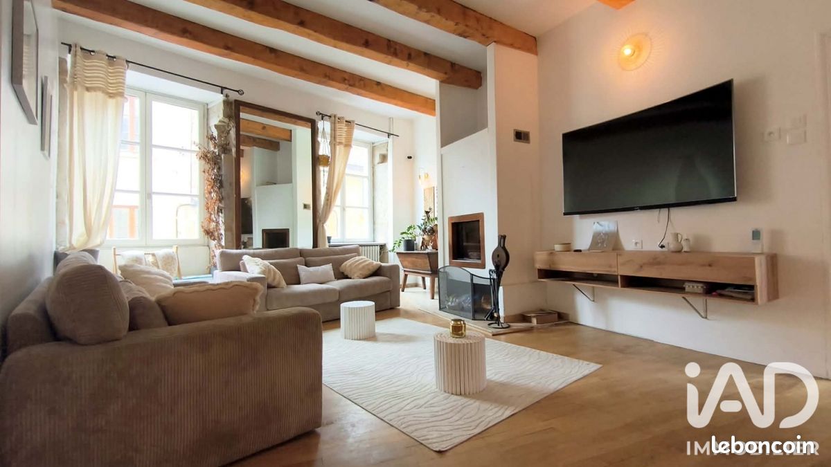 Appartement 4 pièces 108 m² · à La Tour-du-Pin · 108 m² · 219 000 €