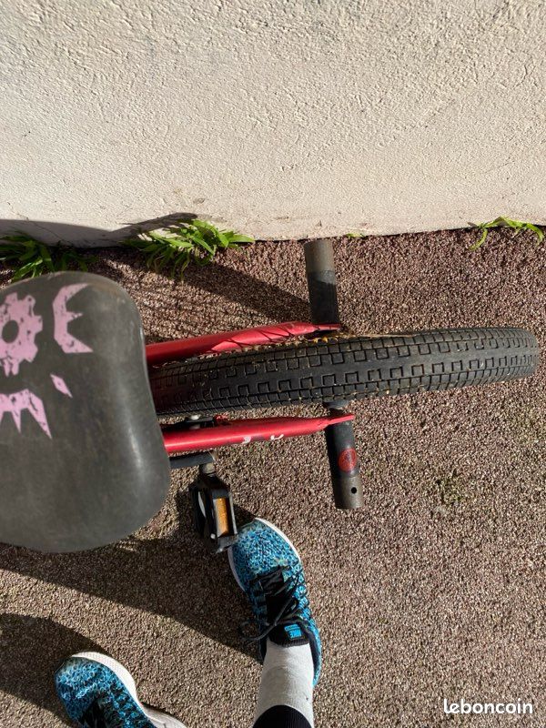 Vélo b'Twin BMX (image 4)