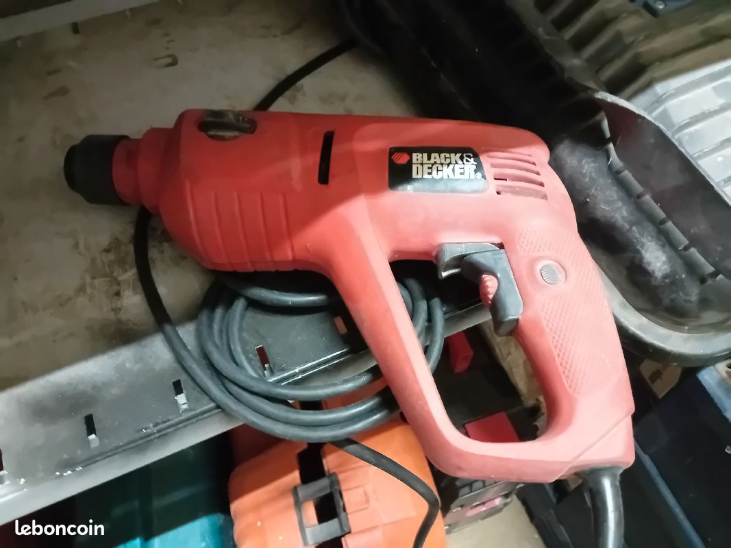 Perforateur Black et decker (image 1)