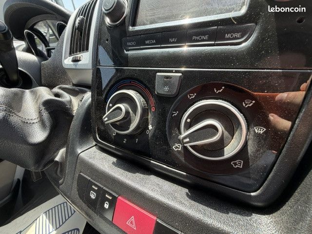 Fiat Ducato Maxi Fourgon Grand-Volume 40 FIAT DUCATO MAXI 180 CV L4 l5 GALLERIE GPS RADARS TEL ATERLIER ETC...(14 084HT) (image 37)