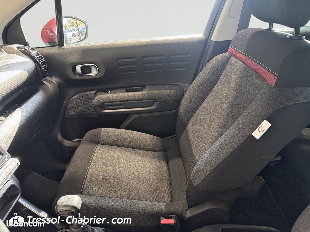 CITROEN C3 Aircross PureTech 110 S&S BVM6 Feel Pack Business (image 23)