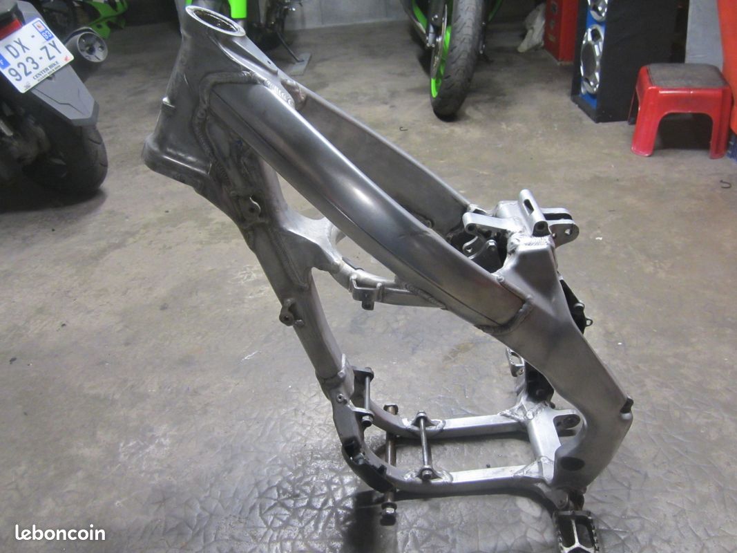 Vue éclatée et pièces détachées Cylindre / Piston / Vilebrequin pour