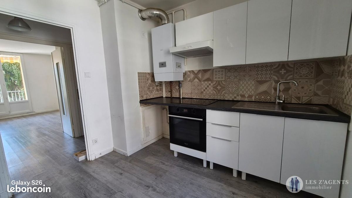 Appartement 4 pièces 69 m² · à Saint-Martin-d'Hères · 69 m² · 750 €/mois