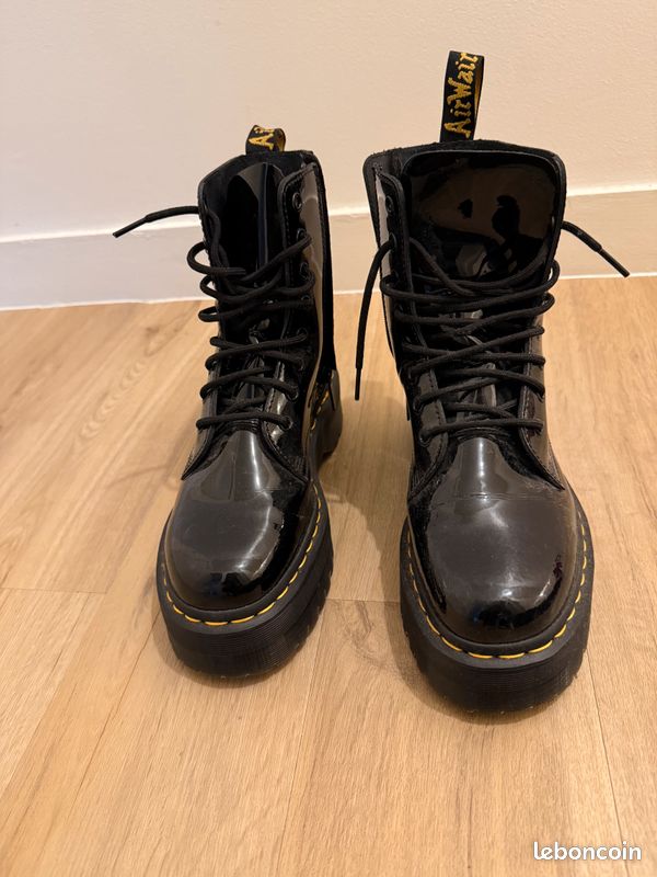 Bottes DR martens taille 40 Jadon Black- quad retro cuir Chaussures