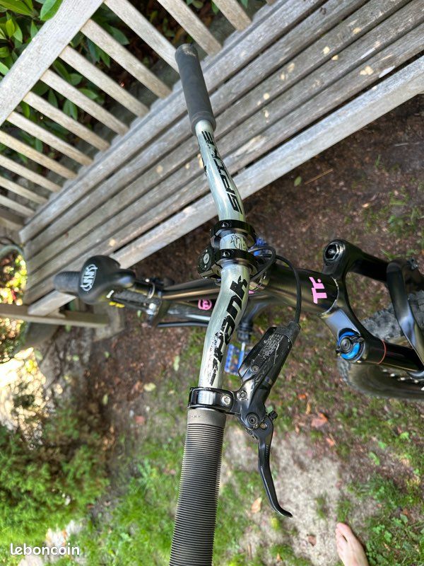 Octane one zircus 2023 (image 9)