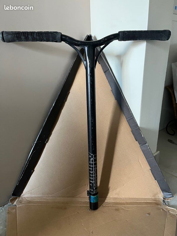 Barre de trottinette freestyle de Prodigy s7 (image 1)