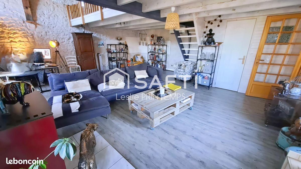 Maison 7 pièces 150 m² · à Coulonges-sur-l'Autize · 150 m² · 220 000 €