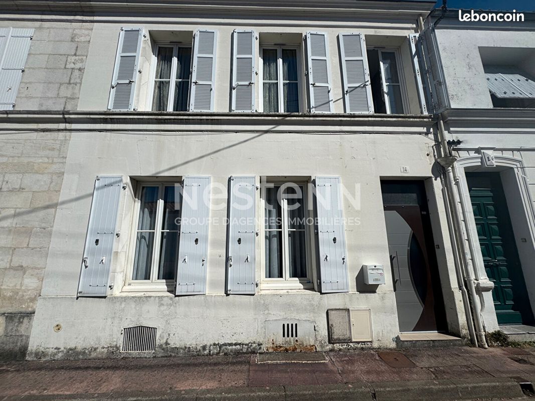 Maison 6 pièces 165 m² · à Rochefort · 165 m² · 249 900 €