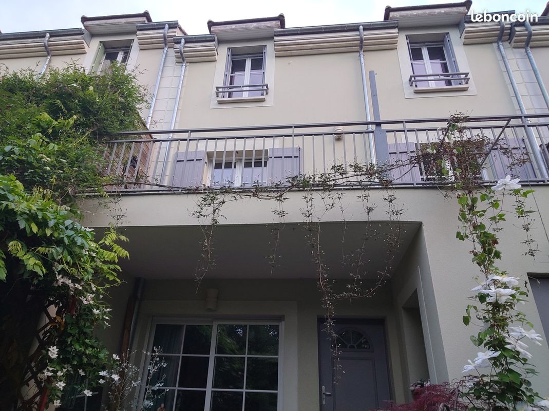 Maison 6 pièces 117 m² · à Septeuil · 117 m² · 320 000 €