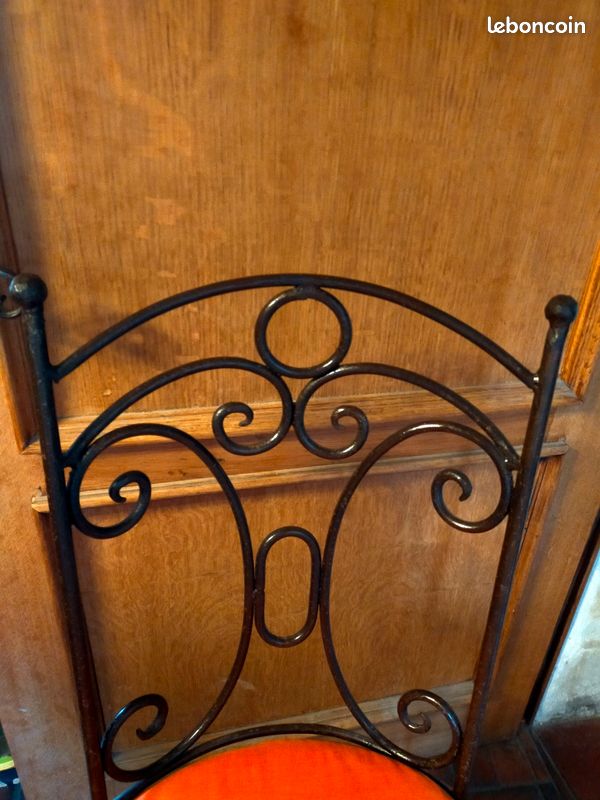 Lot 4 véritables chaises marocaines (image 5)
