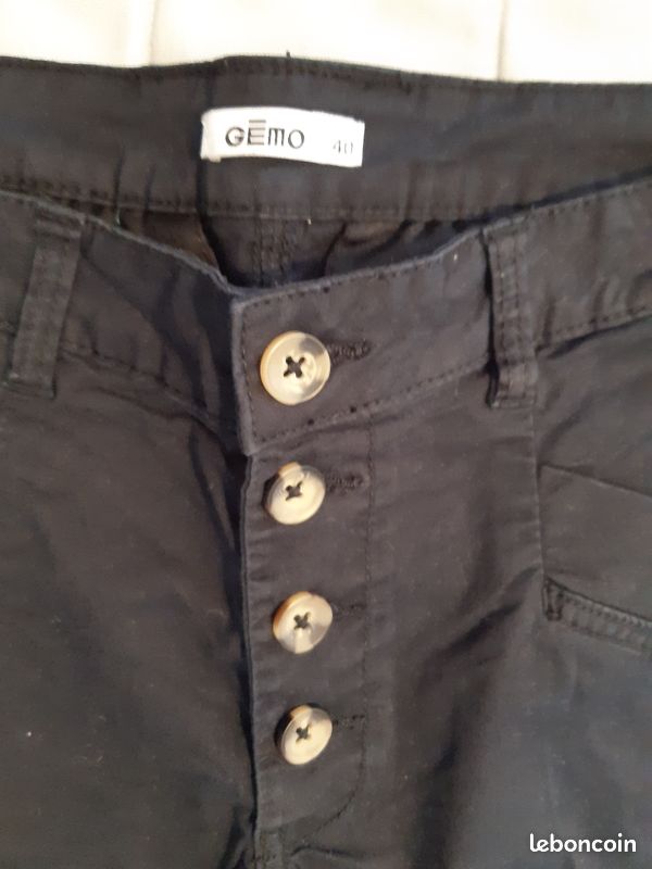 Short Neuf Gémo - Taille 40 (image 3)