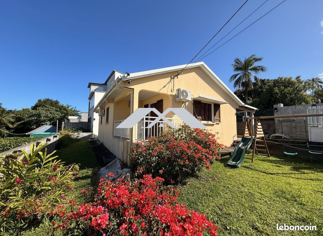 Maison 4 pièces 84 m² · à Petite-Île · 84 m² · 228 900 €