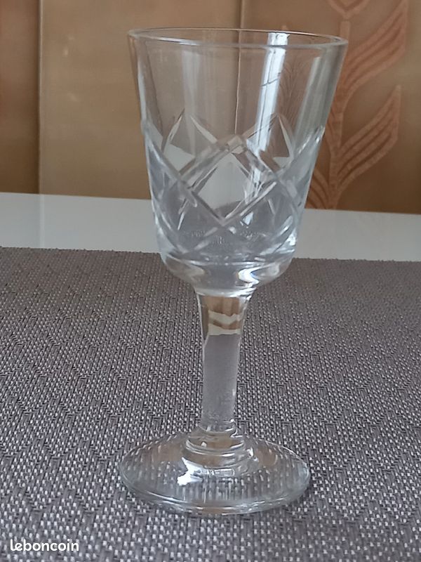 Verre à liqueur (image 2)