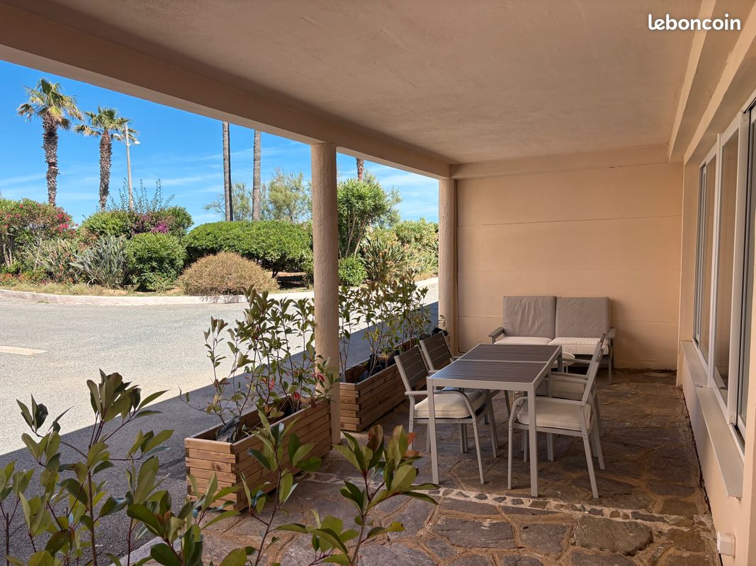 Appartement 3 pièces 50 m² · à Le Lavandou · 50 m² · 276 000 €