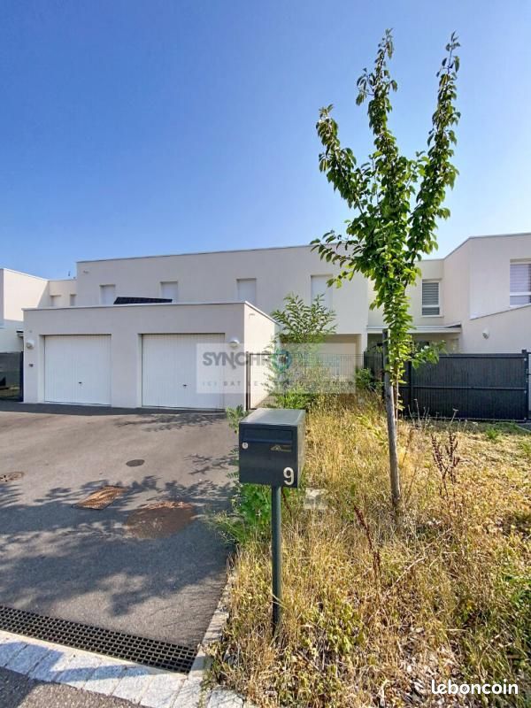 Maison 5 pièces 96 m² · à Brumath · 96 m² · 299 700 €