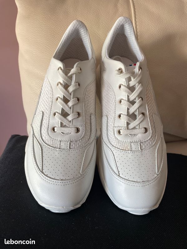 Baskets Sneakers blanches plate-forme neuves de Créateur (image 10)