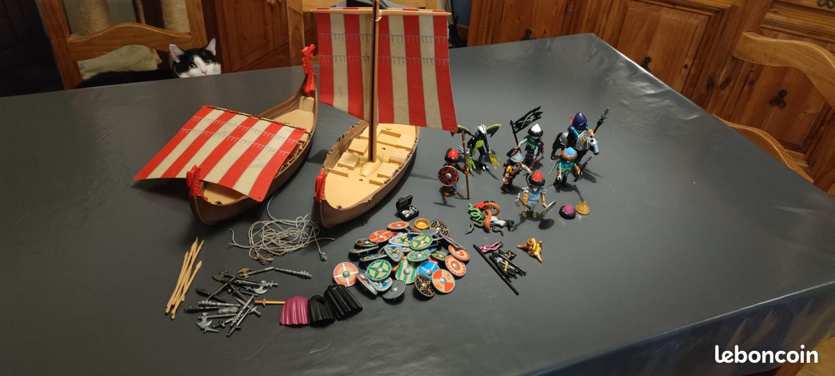 Lots Playmobil viking personnage accessoires (image 3)