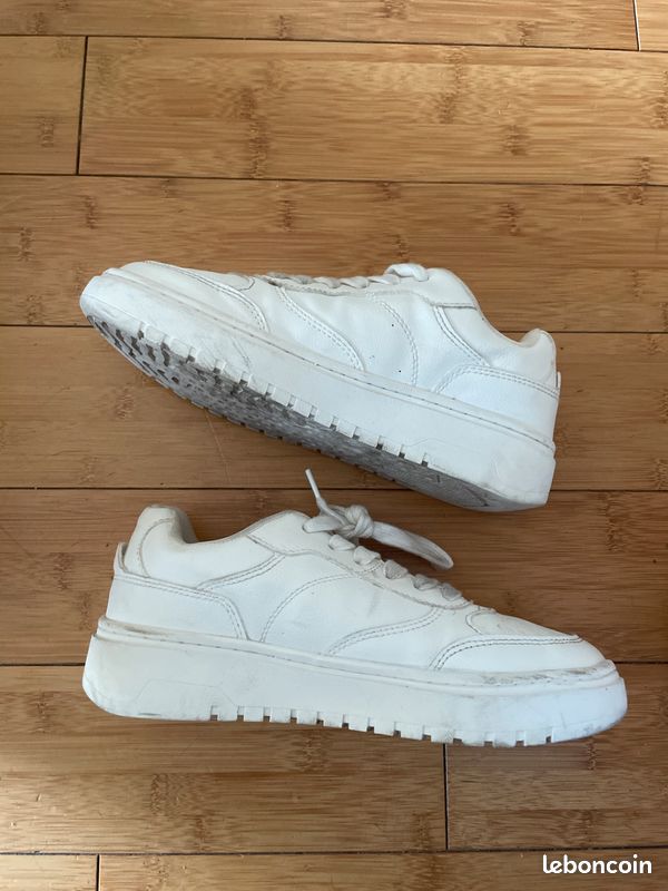 Baskets Zara Blanches Pour Fille - Taille UK 8 (EU 25), Thème Rose, Occasion Peu Portée