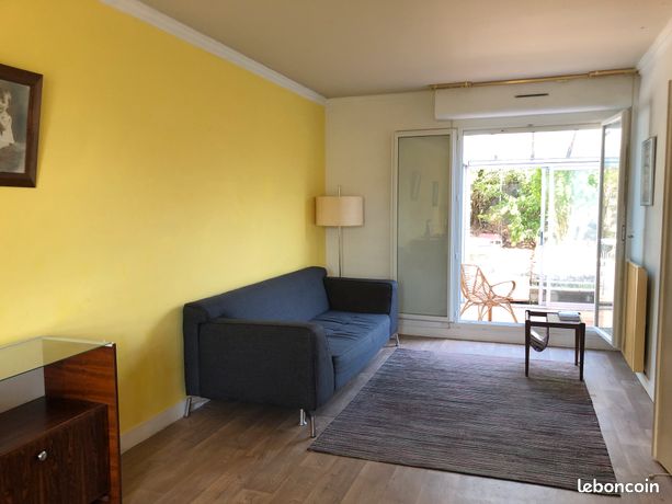 Maison meublée 3 chambres + salon + jardin contrat de location de sept à juin idéal étudiants