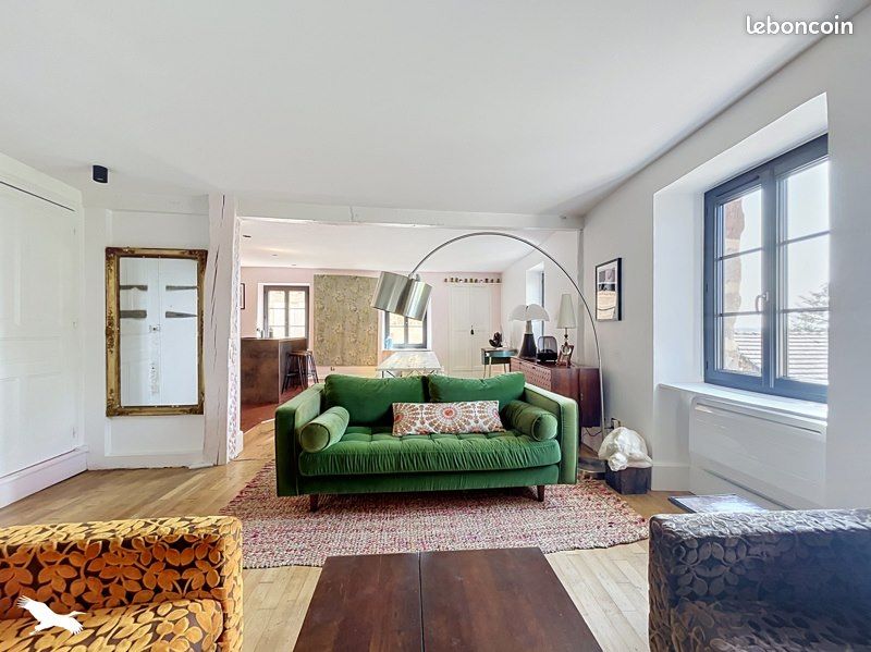 Maison 4 pièces 160 m² · à Ussac · 160 m² · 349 000 €