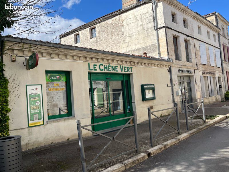 Maison 5 pièces 187 m² · à Magné · 187 m² · 140 000 €