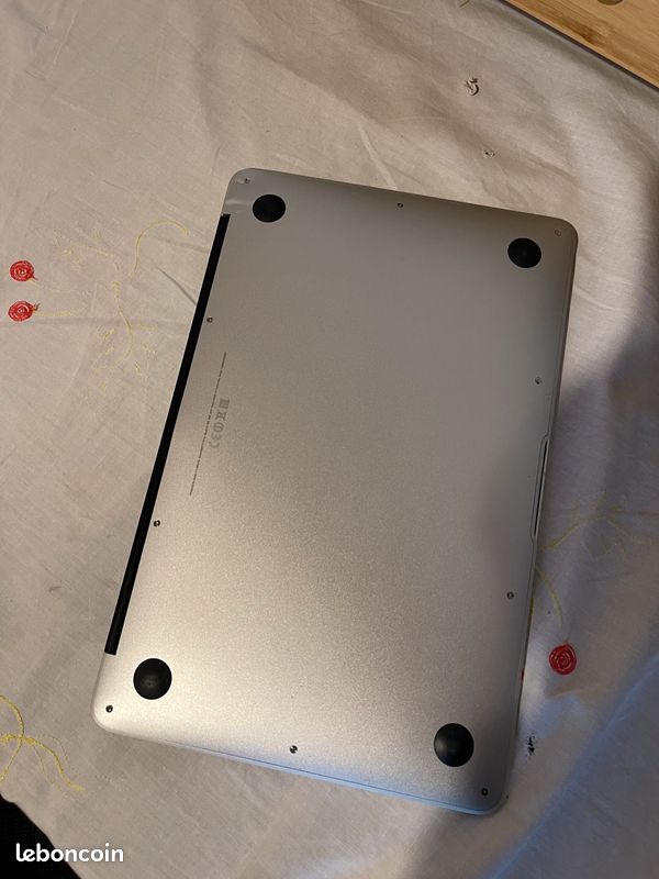 Macbook Air gris (image 3)