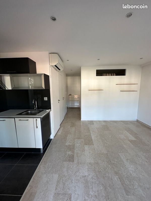 Appartement 2 pièces 30 m² · à Le Cannet · 30 m² · 878 €/mois