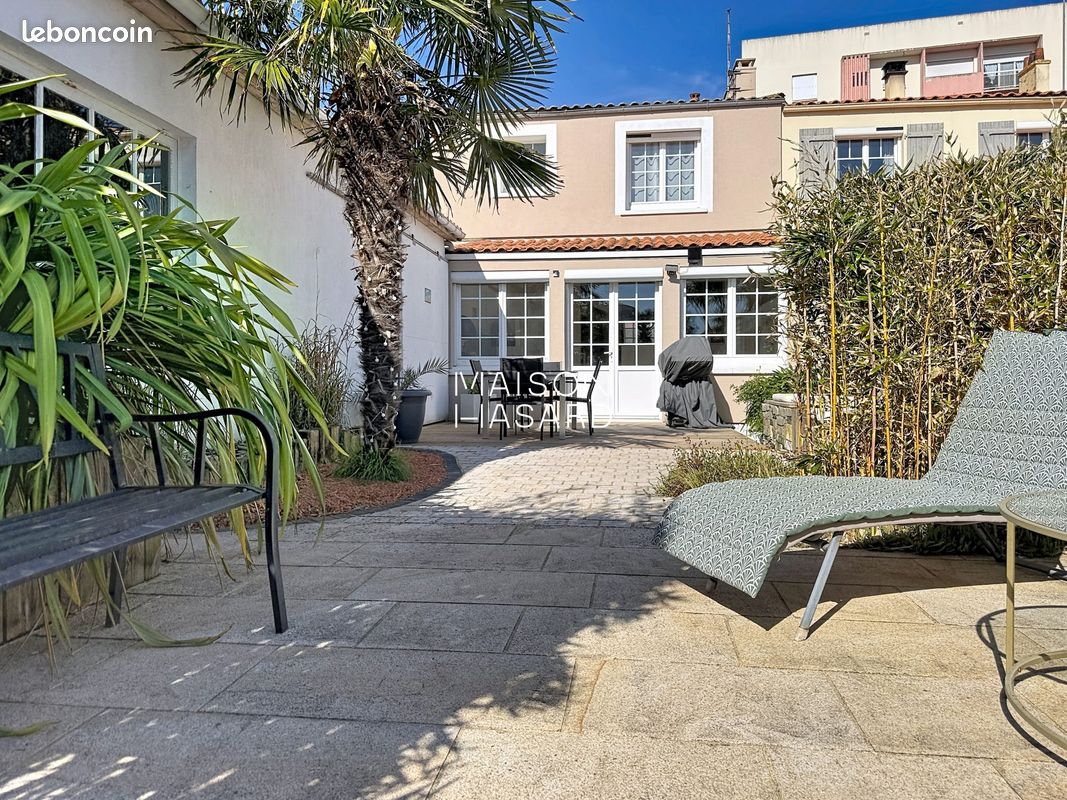 Maison 6 pièces 119 m² · à Les Sables-d'Olonne · 119 m² · 399 000 €