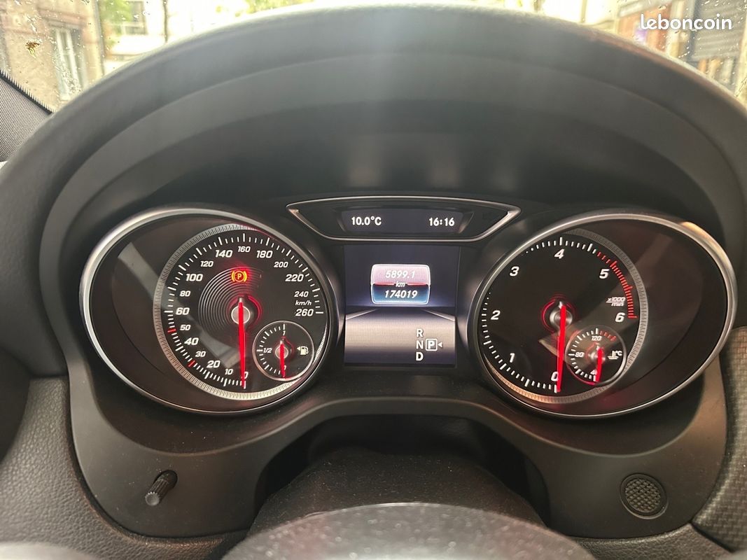 MERCEDES GLA BUSINESS 200 d 7-G DCT Business Edition Phase 2 (image 15)