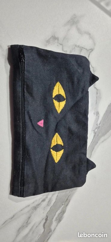 Trousse, chat, pochette (image 1)