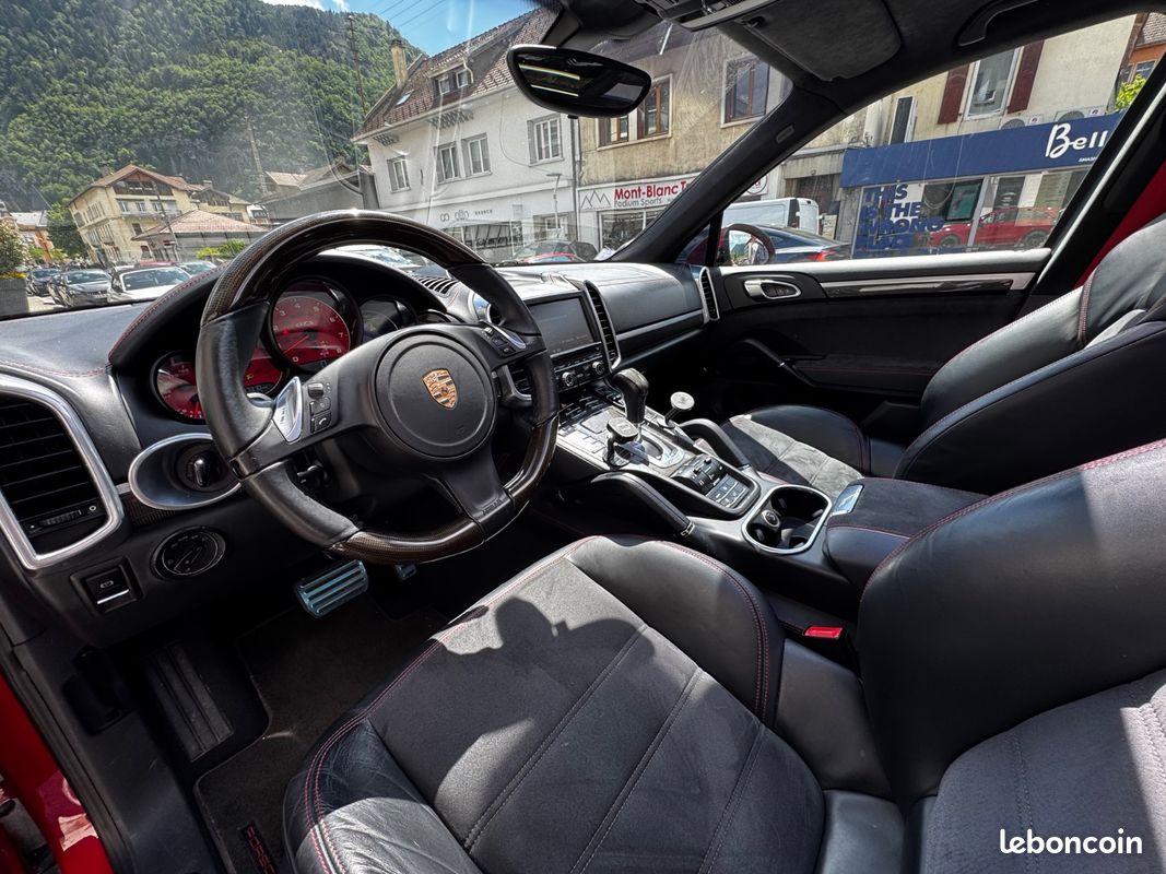 PORSCHE CAYENNE 4.8 V8 GTS Tiptronic S (image 11)