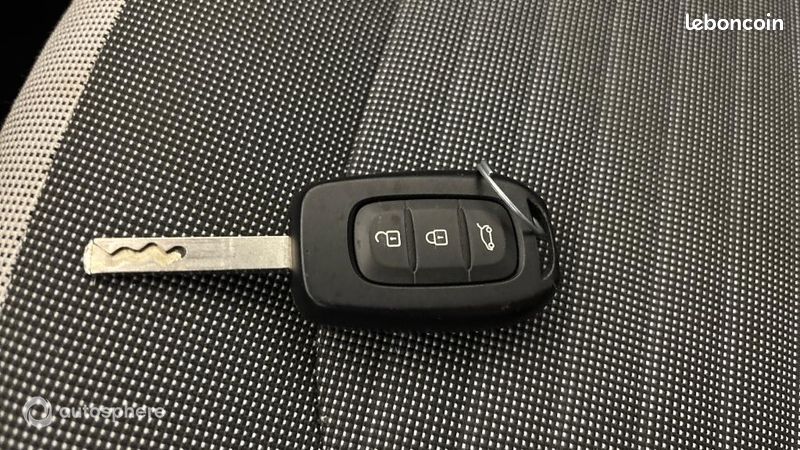 Renault Twingo 1.0 SCe 65ch Equilibre (image 16)