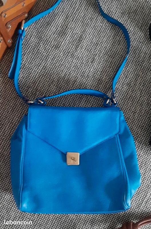 Sac zara cuir bleu électrique Accessoires Bagagerie - Main Image