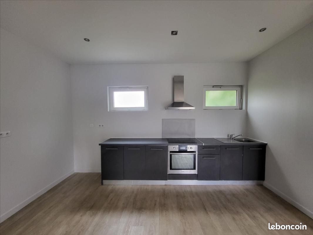 Appartement 3 pièces 77 m² · à Clermont-Ferrand · 77 m² · 900 €/mois
