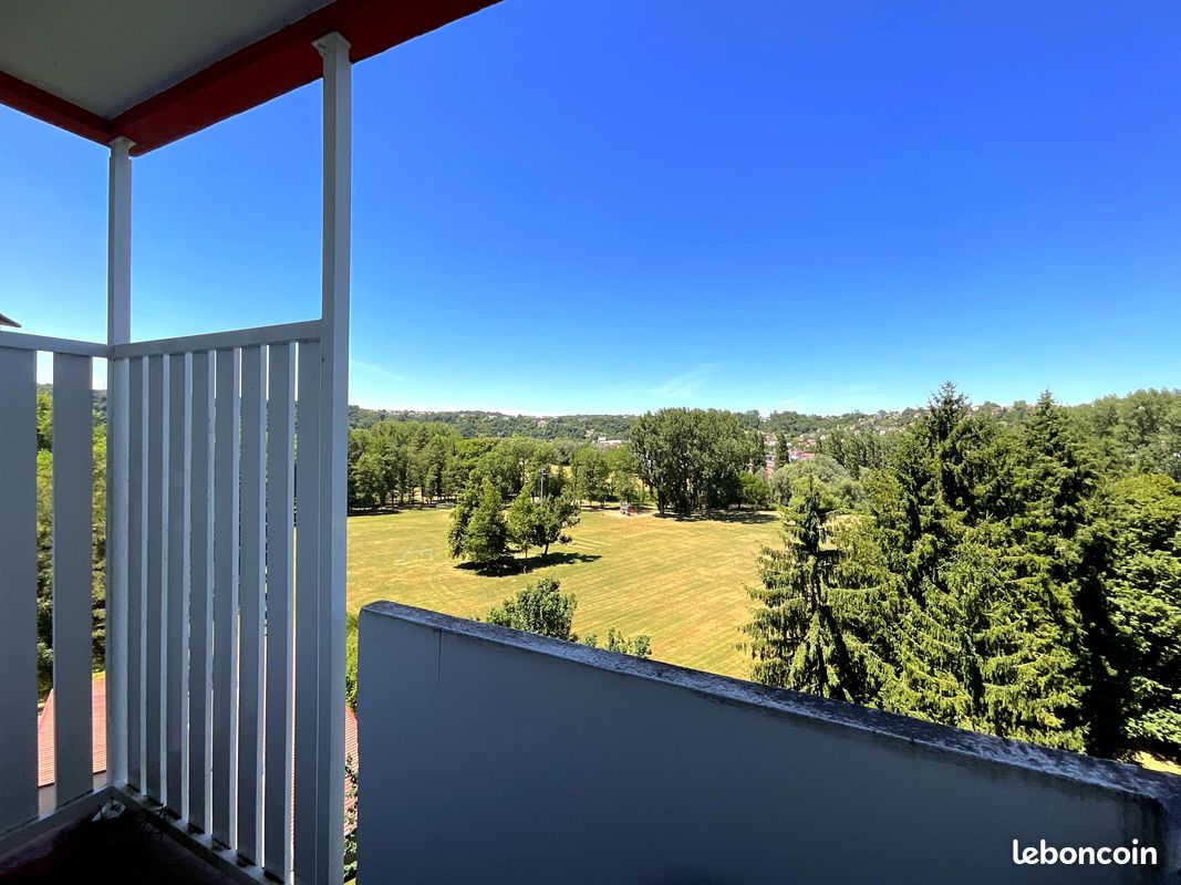 Appartement 3 pièces 64 m² · à Montbéliard · 64 m² · 41 000 €