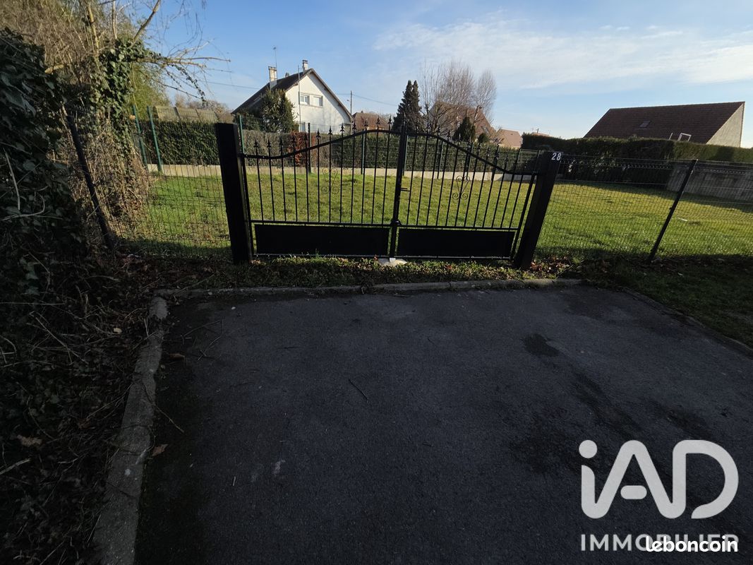 Terrain 378 m² · à Bresles · 378 m² · 48 000 €
