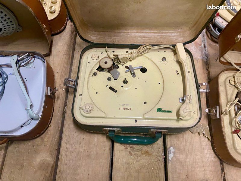 Lot de 9 Teppaz électrophones pour pièces (image 4)