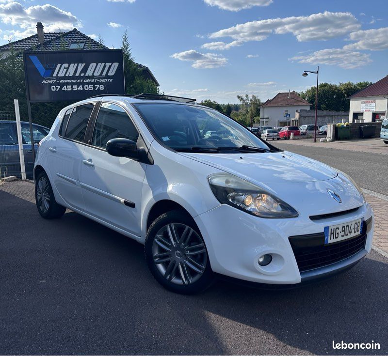 Renault clio ||| phase || 1.2 75 cv 20 th anniversaire (image 2)