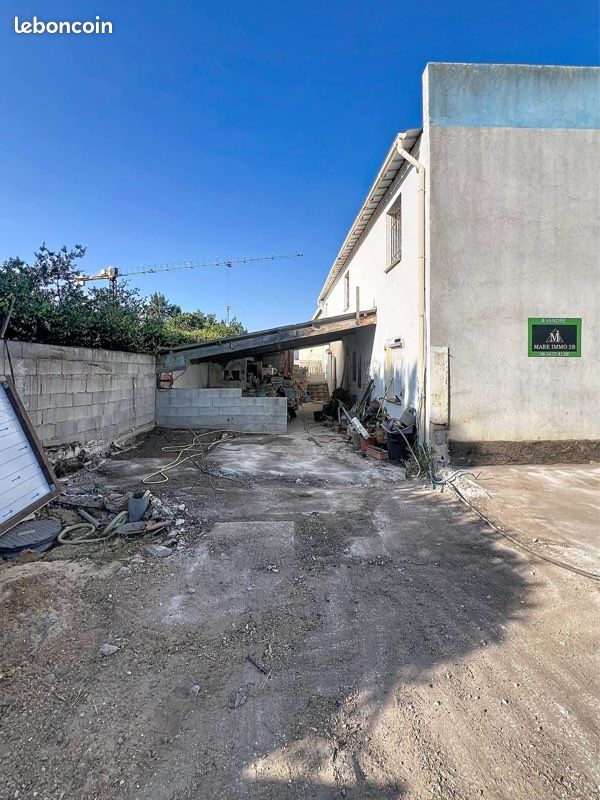 Maison 6 pièces 400 m² · à Calvi · 400 m² · 320 000 €