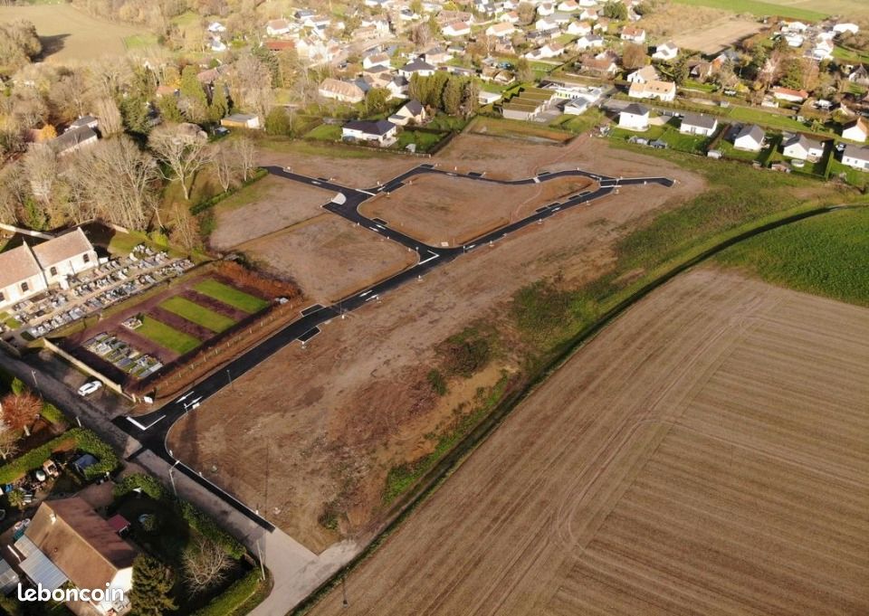 Terrain 800 m² · à Vraiville · 50 000 €