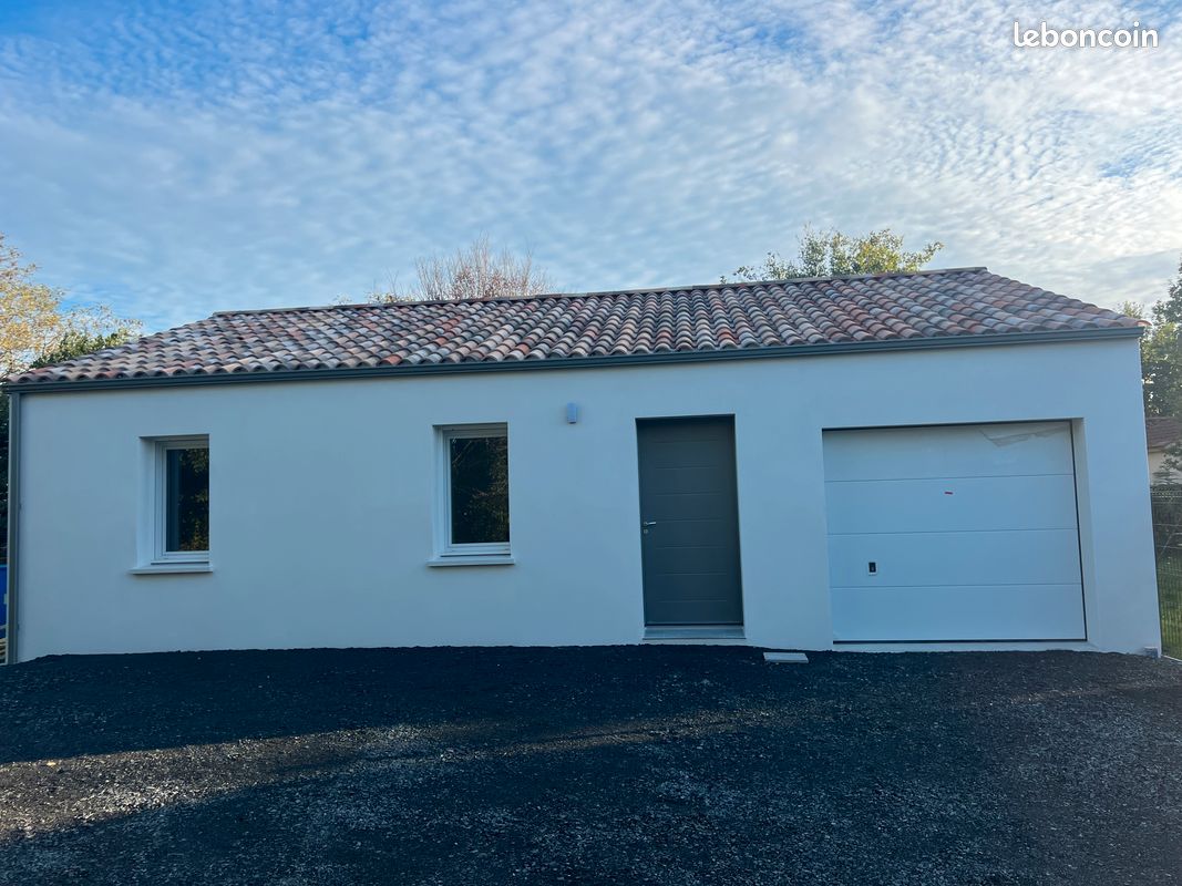 Maison 3 pièces 69 m² · à Saint-Urbain · 69 m² · 820 €/mois