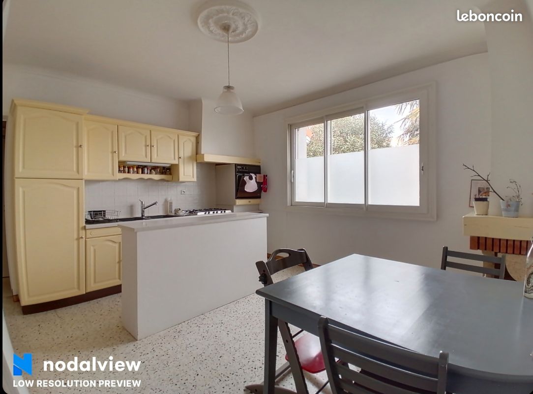 Maison 7 pièces 164 m² - La Rochelle 17000 (image principale 6)
