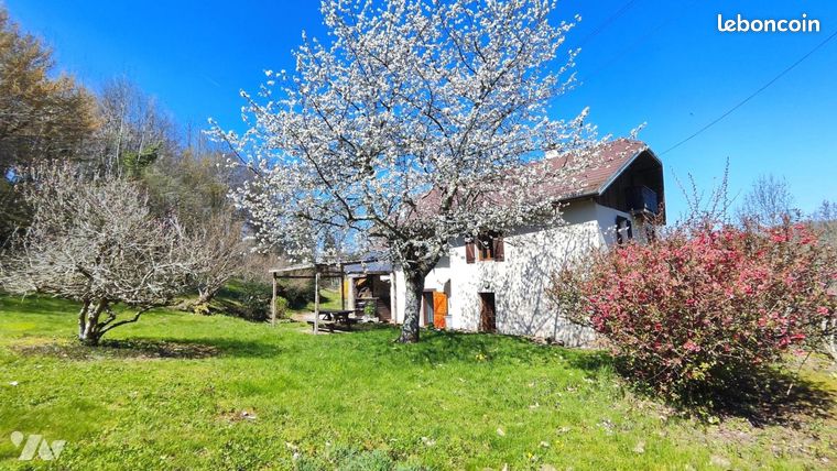 Maison 8 pièces 173 m²